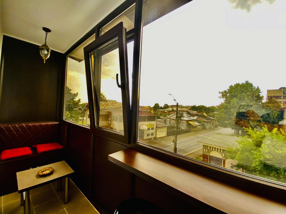 Central & Comfortable Studio ทาร์โกวิชเต ภายนอก รูปภาพ