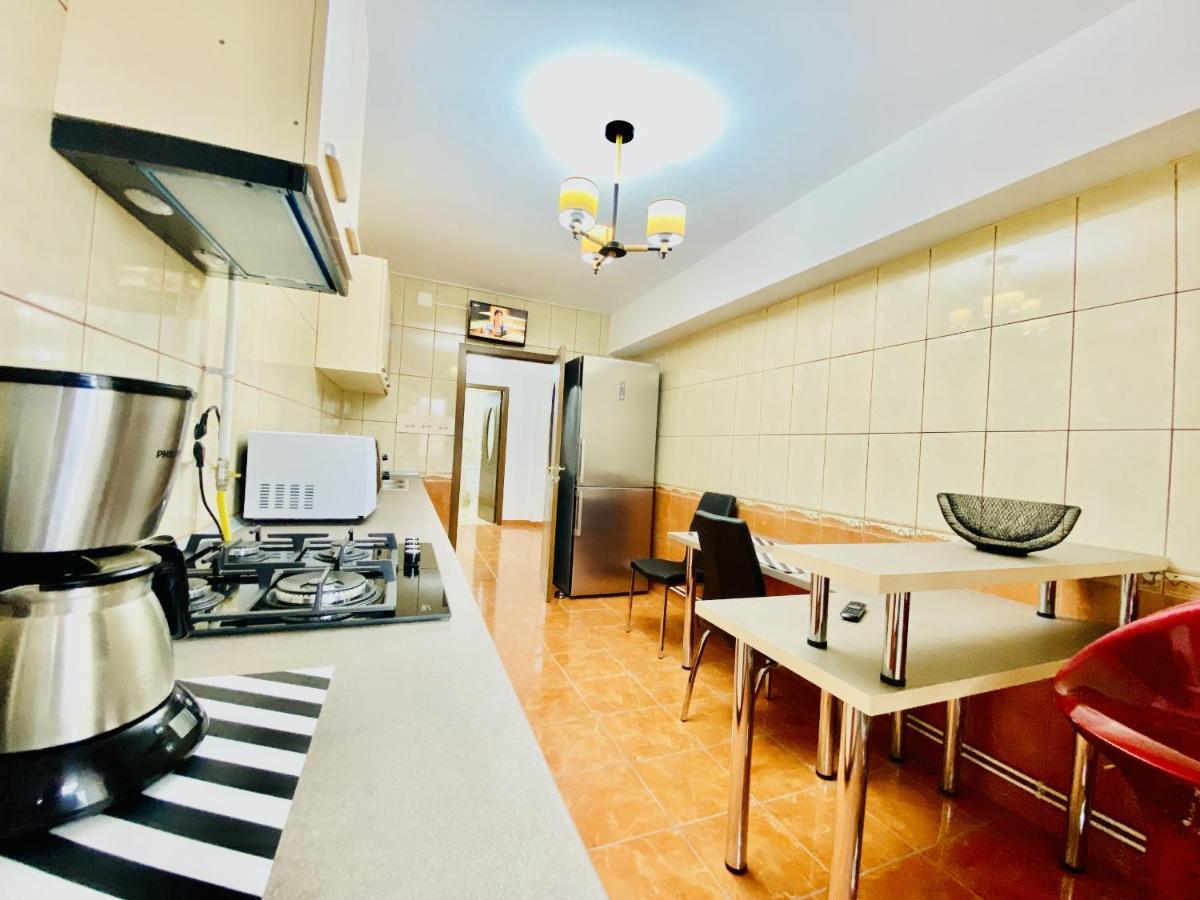 Central & Comfortable Studio ทาร์โกวิชเต ภายนอก รูปภาพ